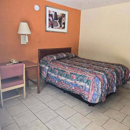 Carpet Inn Opelika Ngoại thất bức ảnh